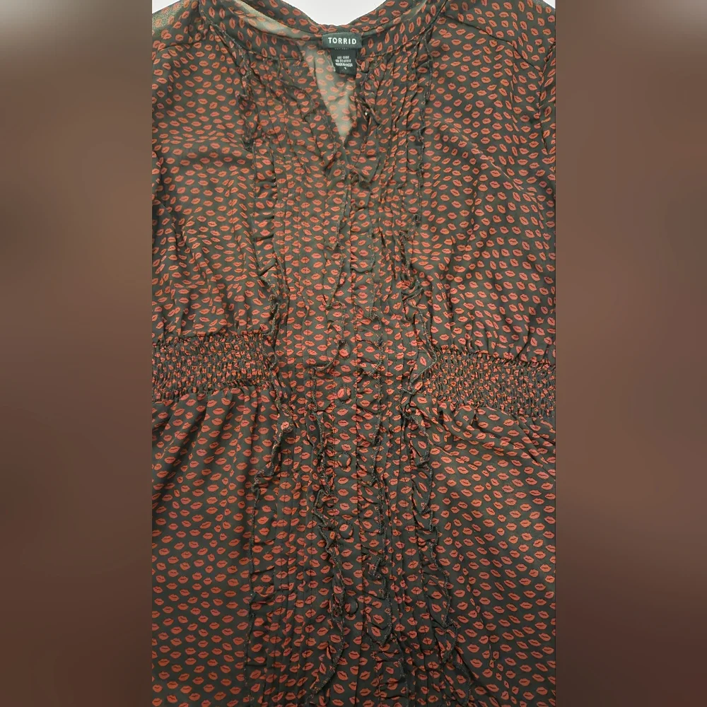 Torrid Burgundy & Black Printed Ruffle Blouse - Picture 3 of 4
